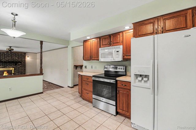 42542 Knollwood Court, Northville Township, MI 48168