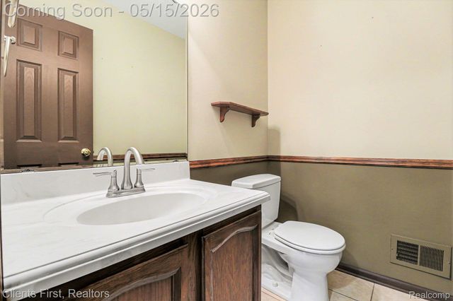 42542 Knollwood Court, Northville Township, MI 48168