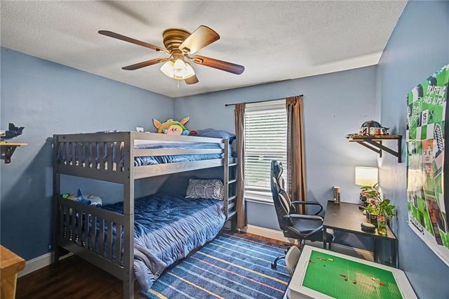 1307 SW 24th Street, Blue Springs, MO 64015