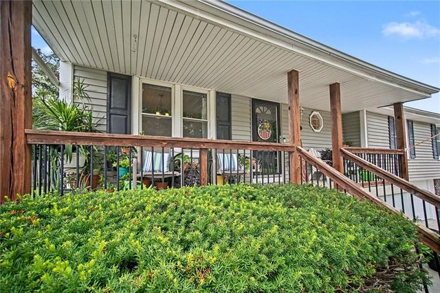 1307 SW 24th Street, Blue Springs, MO 64015