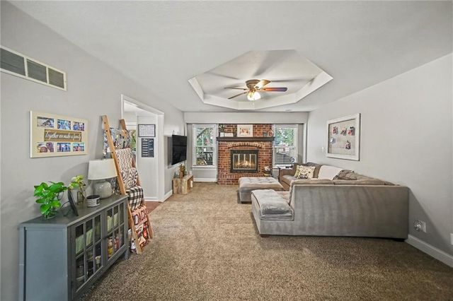 1307 SW 24th Street, Blue Springs, MO 64015