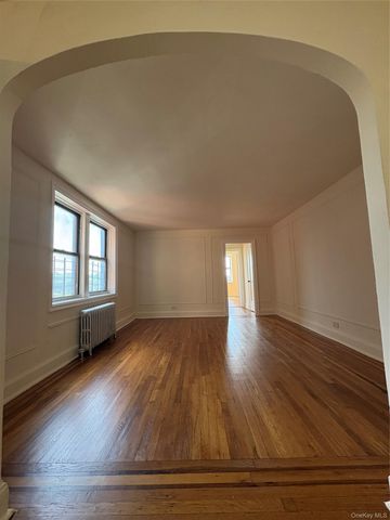 30 Locust Hill Avenue 6K, Yonkers, NY 10701