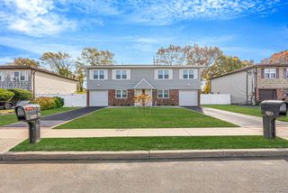 54 Evergreen Street A, West Babylon, NY 11704