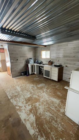 548 Judy Dr Corner, Harrison, MI 48625