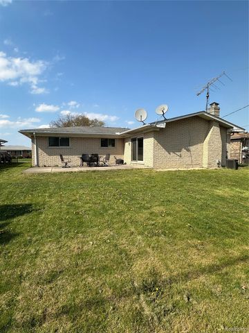 3478 Lancaster Drive, Sterling Heights, MI 48310