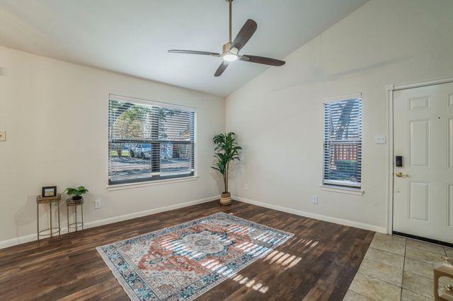 5676 Cedar Creek Drive, Benbrook, TX 76109