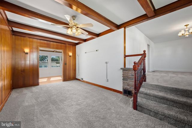 9209 BRYANT AVE, Laurel, MD 20723