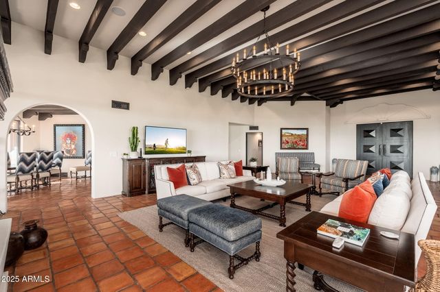 6527 E EL SENDERO Road, Carefree, AZ 85377