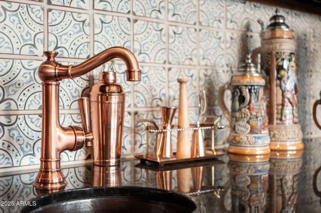 6527 E EL SENDERO Road, Carefree, AZ 85377