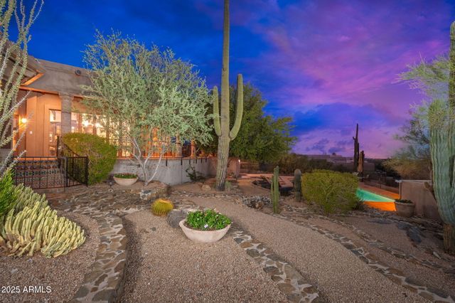 6527 E EL SENDERO Road, Carefree, AZ 85377