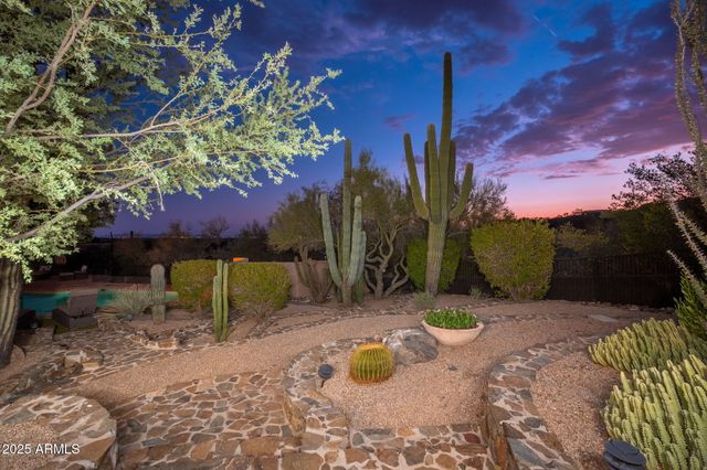 6527 E EL SENDERO Road, Carefree, AZ 85377