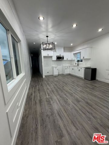 8624 Graham Avenue A, Los Angeles, CA 90002