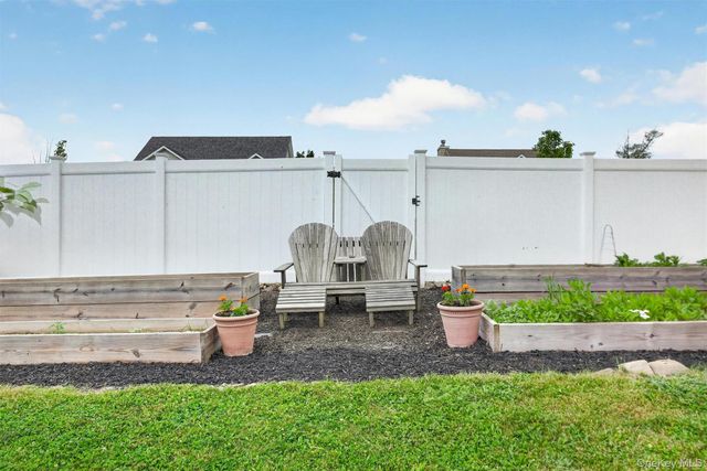 3510 John Paul Jones Lane, New Windsor, NY 12553