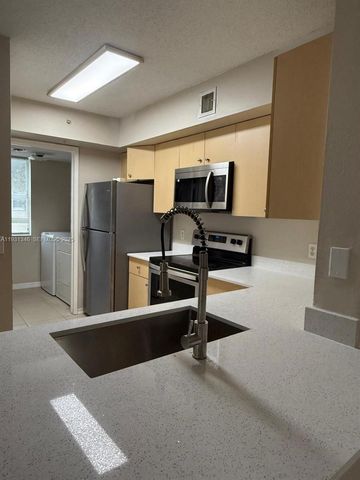 2494 Centergate Dr 201, Miramar, FL 33025