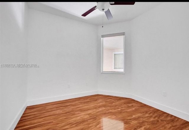 11401 NW 89th St 213, Doral, FL 33178