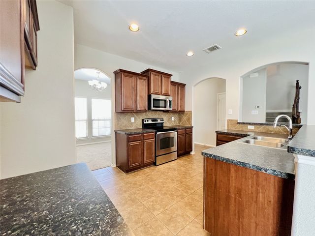 2228 Canyon Point, Mckinney, TX 75071