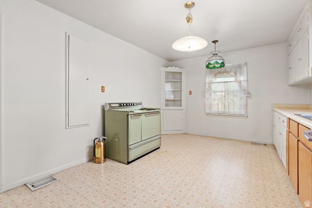 658 W WASATCH ST, Midvale, UT 84047