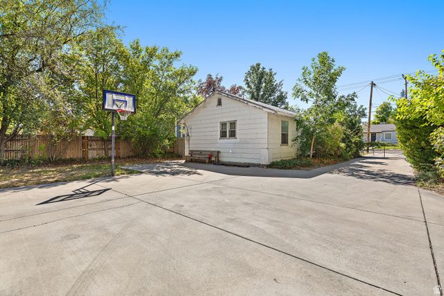 658 W WASATCH ST, Midvale, UT 84047