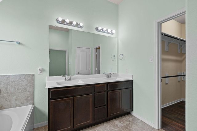 11410 Lantana Reach Drive, Richmond, TX 77406