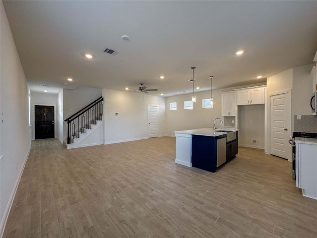 1115 Santee Ct, Rosharon, TX 77583