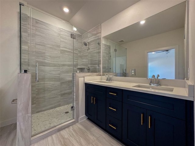 1115 Santee Ct, Rosharon, TX 77583