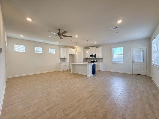 1115 Santee Ct, Rosharon, TX 77583