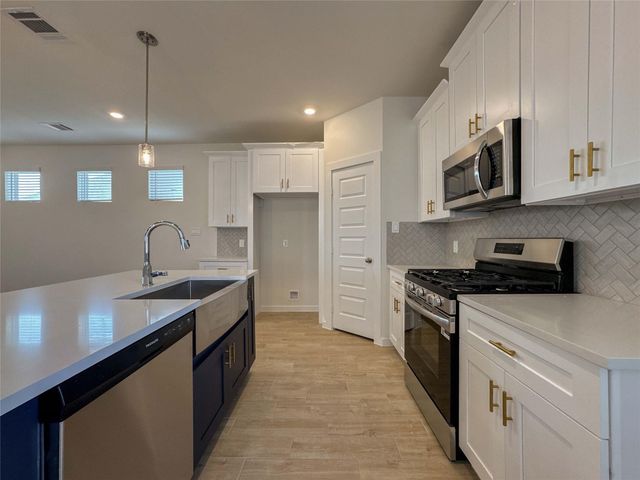 1115 Santee Ct, Rosharon, TX 77583