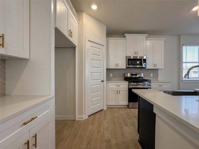 1115 Santee Ct, Rosharon, TX 77583