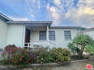 854 Rose Avenue, Venice, CA 90291