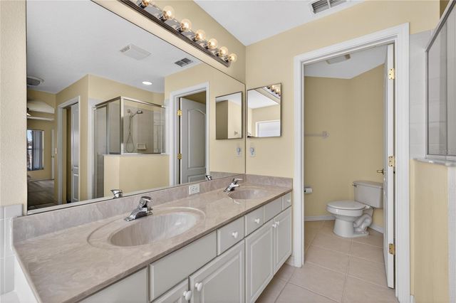 10824 COLLAR DR, San Antonio, FL 33576