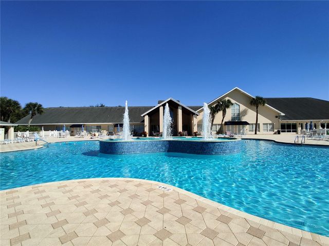 10824 COLLAR DR, San Antonio, FL 33576