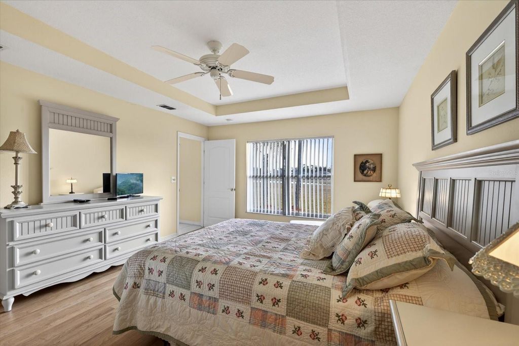 Image 16 of property listing at 10824 COLLAR DR, San Antonio, FL 33576