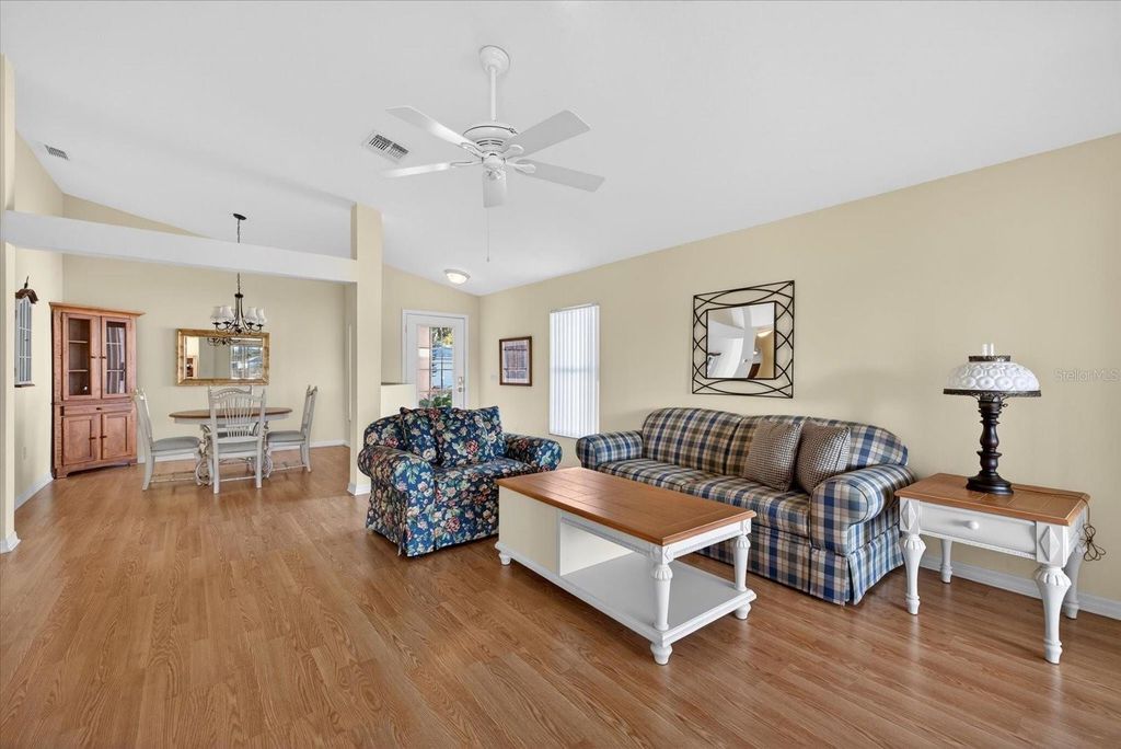 Image 5 of property listing at 10824 COLLAR DR, San Antonio, FL 33576