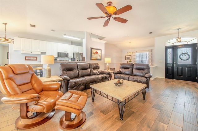 2865 POND VIEW DRIVE, Haines City, FL 33844