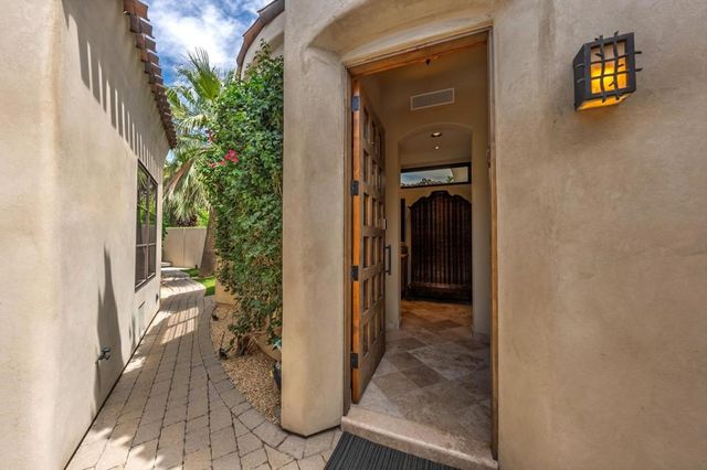 72328 Bajada Trail, Palm Desert, CA 92260