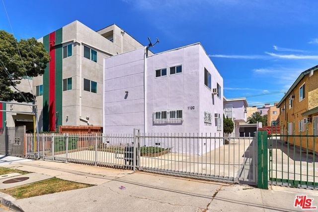 1132 S Oxford Avenue, Los Angeles, CA 90006