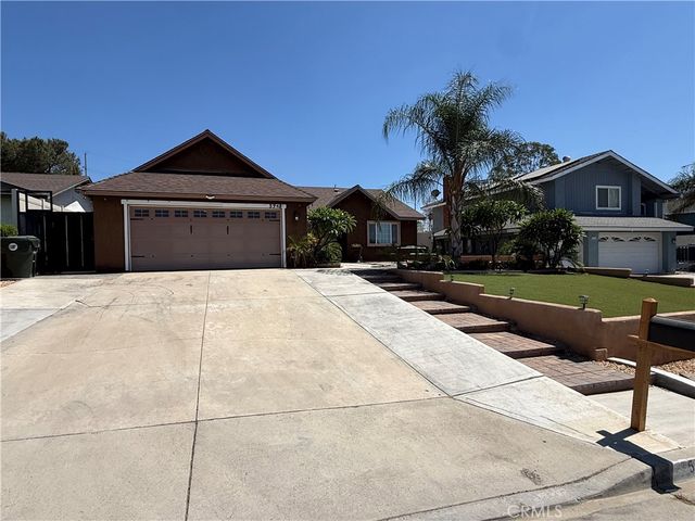 5948 Quiroz, Riverside, CA 92509