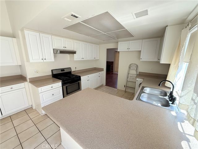5948 Quiroz, Riverside, CA 92509