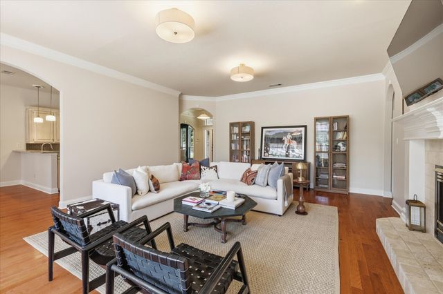 3103 Regal Drive, Arlington, TX 76016