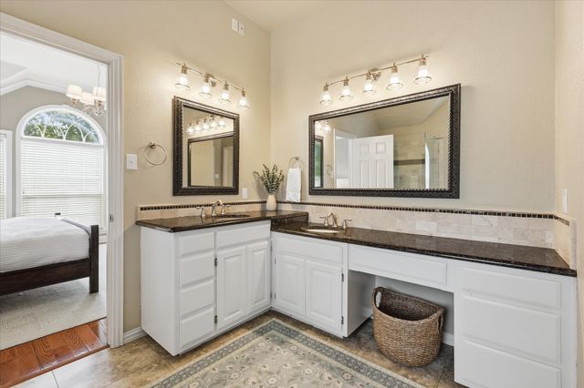 3103 Regal Drive, Arlington, TX 76016