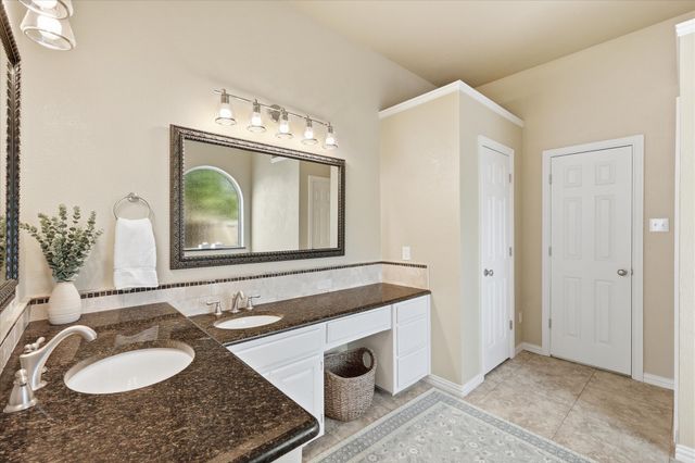 3103 Regal Drive, Arlington, TX 76016