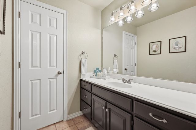 3103 Regal Drive, Arlington, TX 76016
