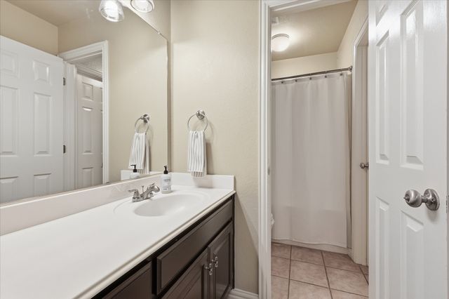 3103 Regal Drive, Arlington, TX 76016
