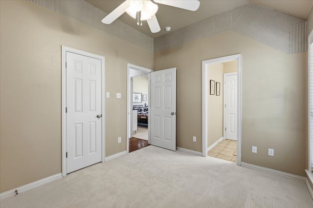 3103 Regal Drive, Arlington, TX 76016