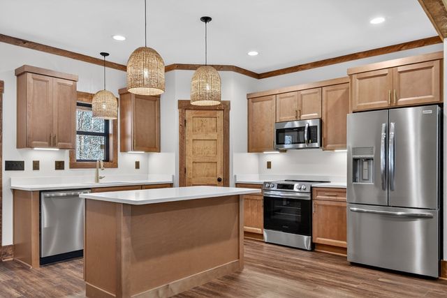 84 Olaf Court, Ellijay, GA 30540