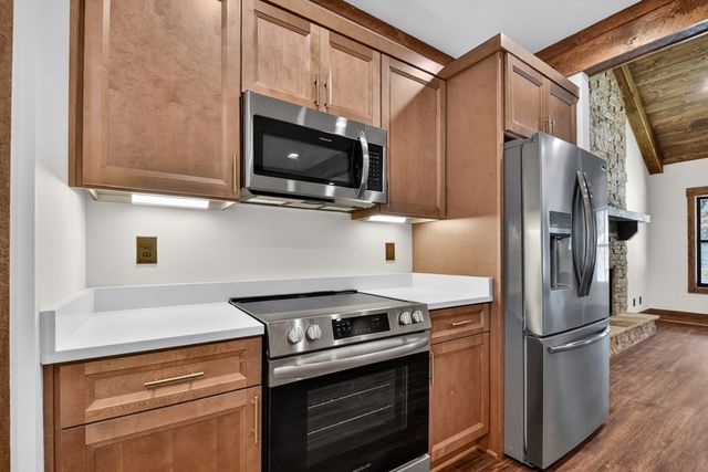 84 Olaf Court, Ellijay, GA 30540