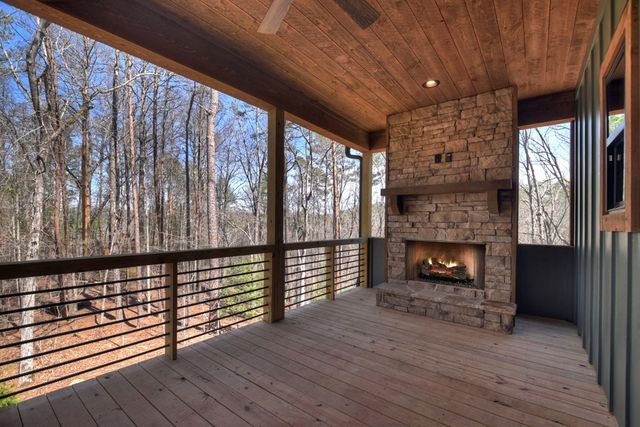 84 Olaf Court, Ellijay, GA 30540