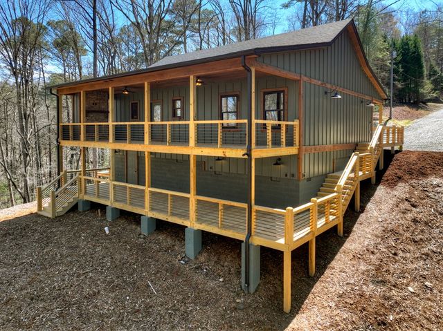 84 Olaf Court, Ellijay, GA 30540
