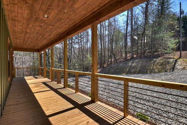 84 Olaf Court, Ellijay, GA 30540