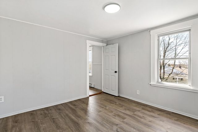 63 West Carpenter St 2F, Attleboro, MA 02703